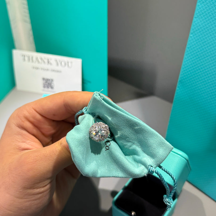 Tiffany Tek Taş Yüzük