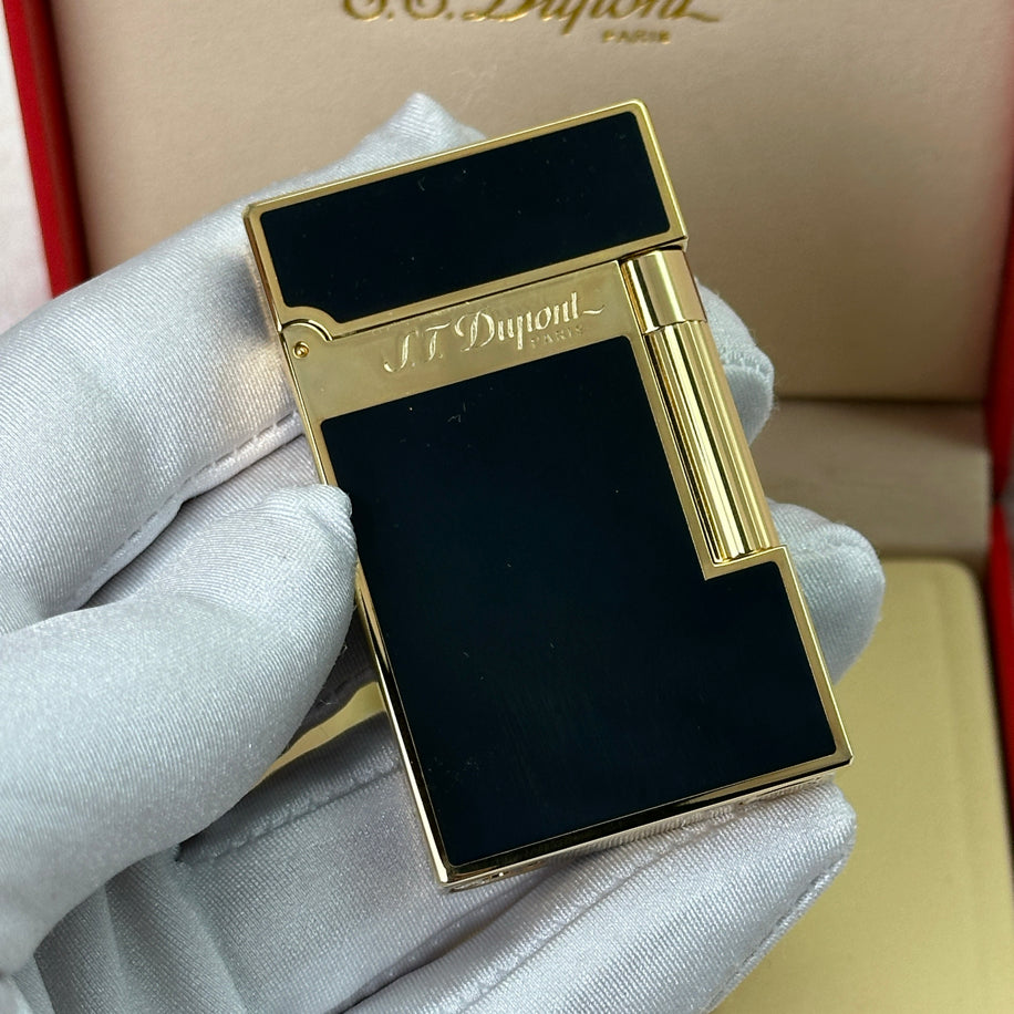 S.T. Dupont LIGNE 2  Lacquered Lighter Black