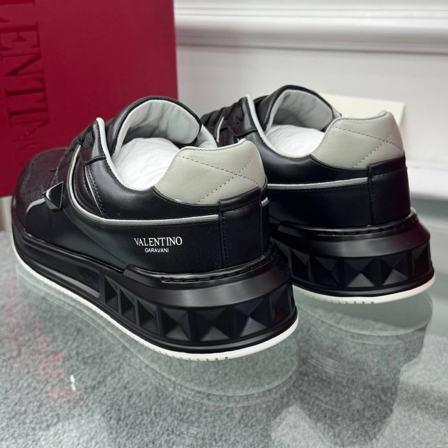 Valentino One Stud Leather Sneakers