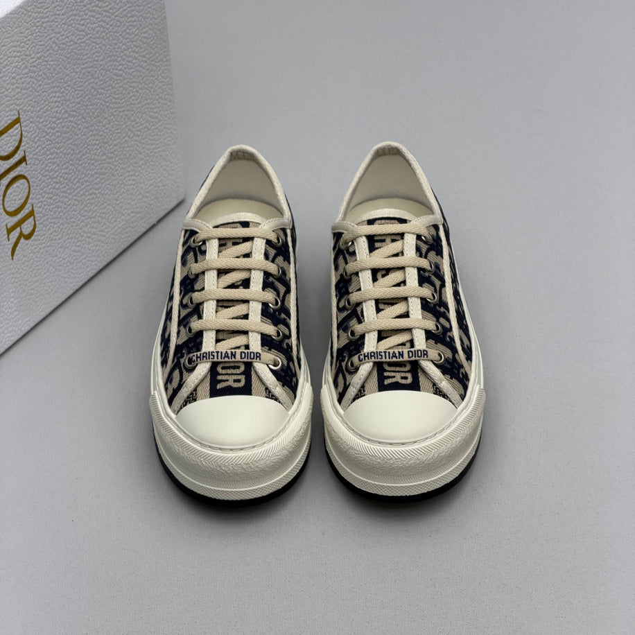 Dior Women Walk