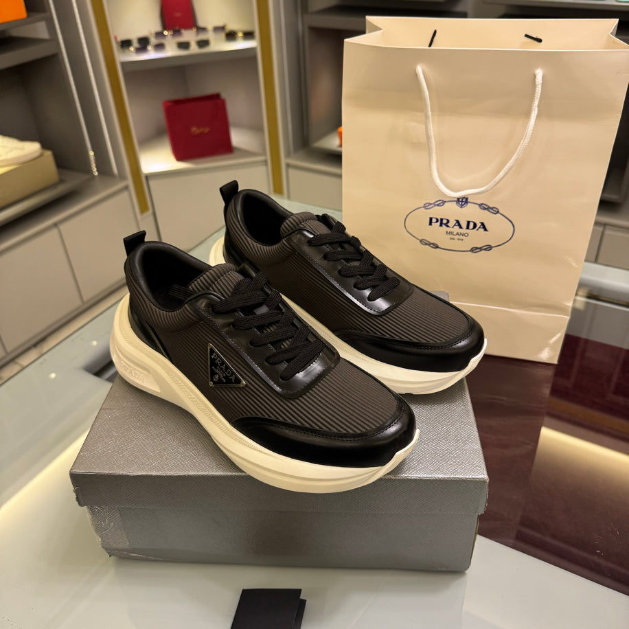 Prada Premium sneakers ithal