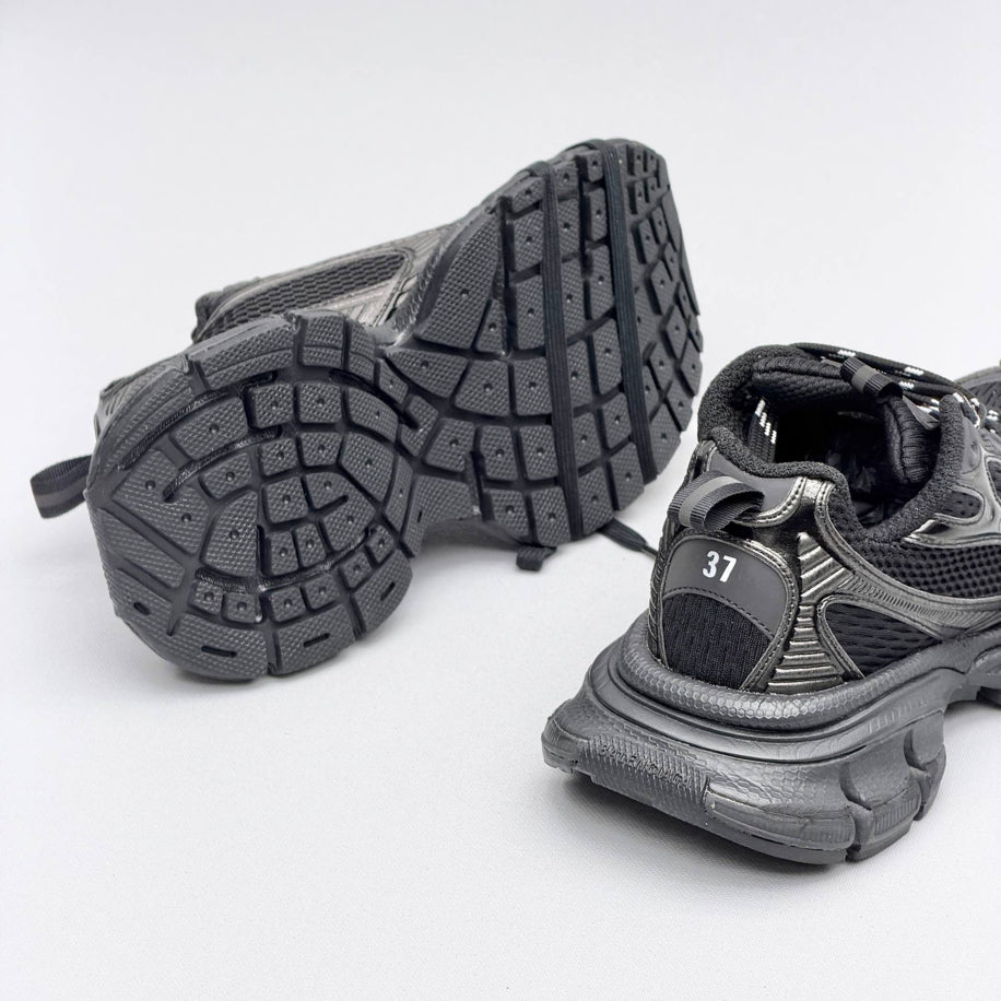 Balenciaga 3XL Unisex Sneakers