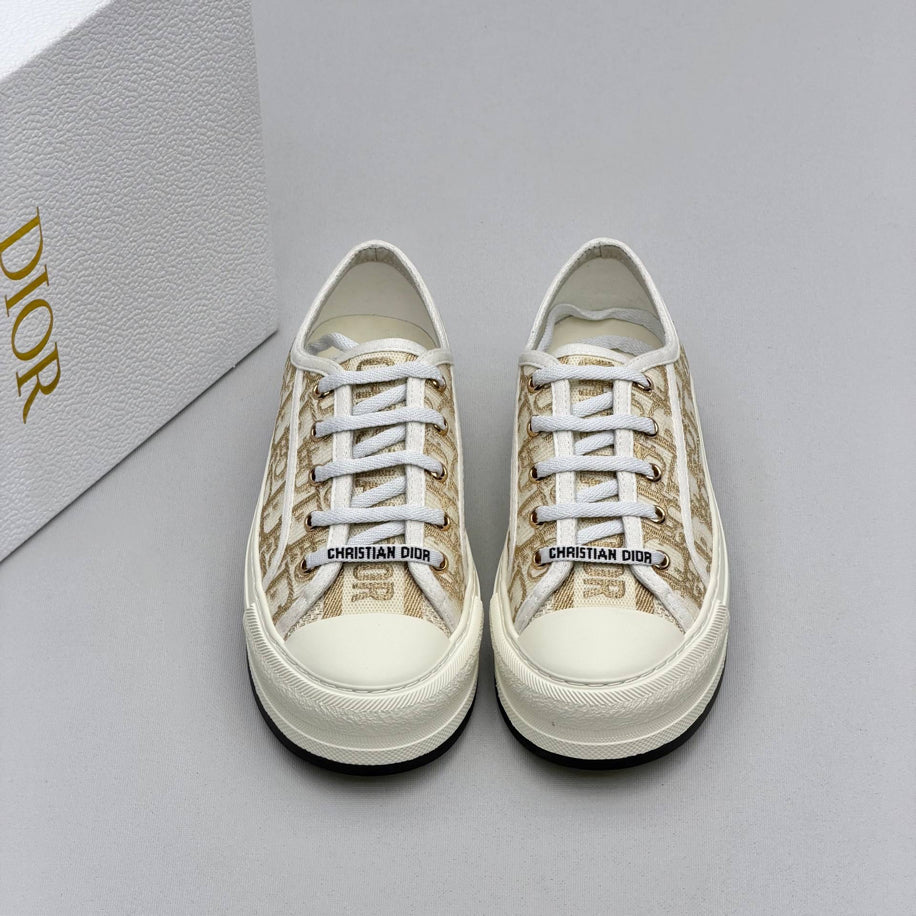 Dior Women Walk