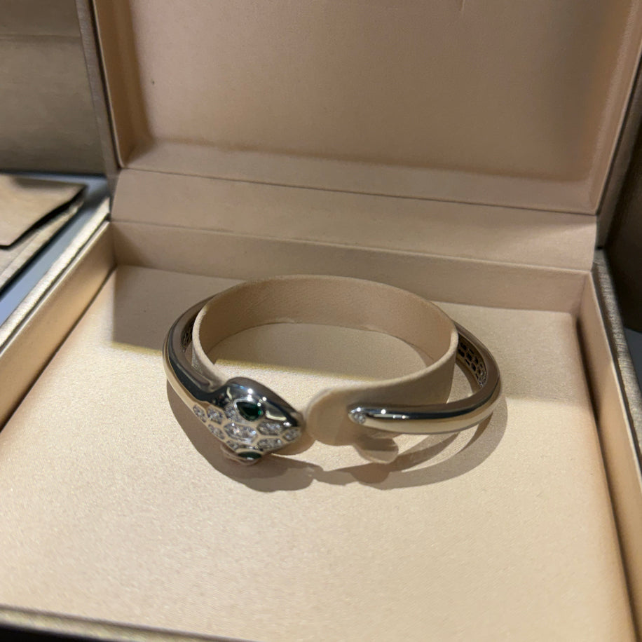 Bvlgari Serpenti Unisex Bileklik (Silver Taşlı )