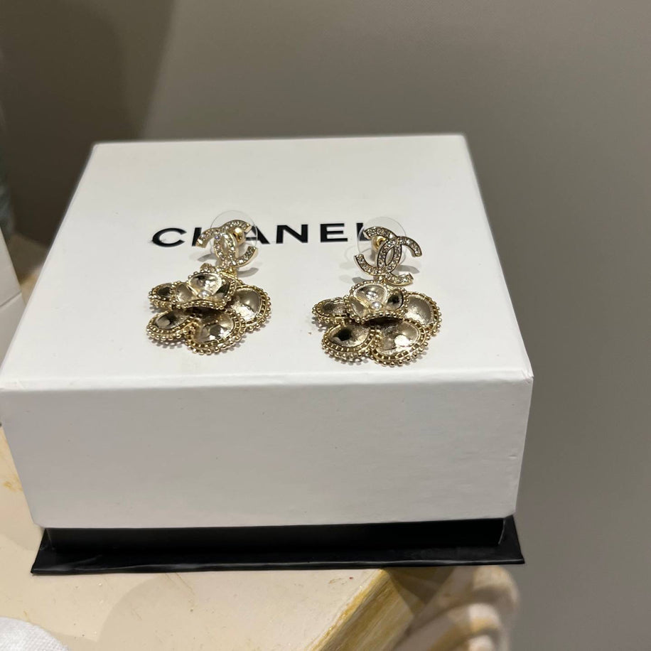 Chanel Küpe