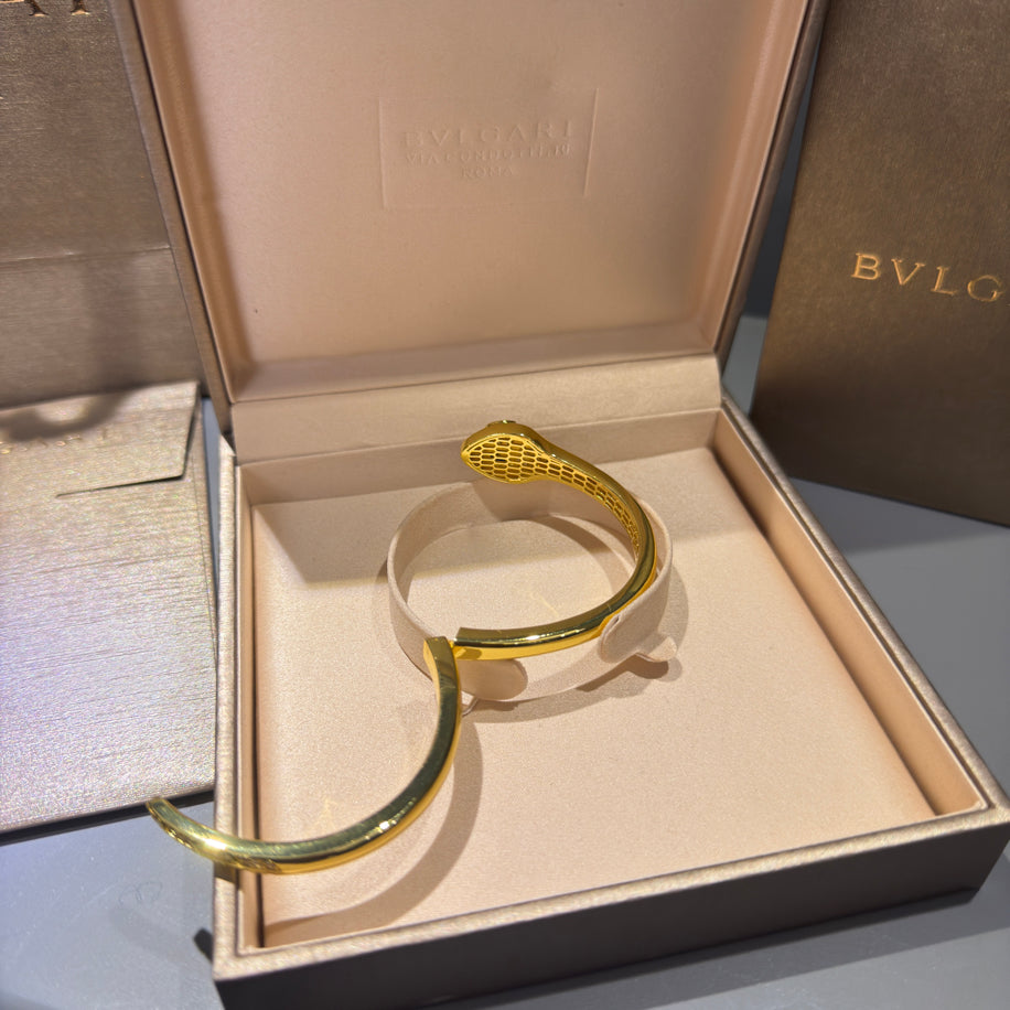 Bvlgari Serpenti Unisex Bileklik (Gold Taşlı )