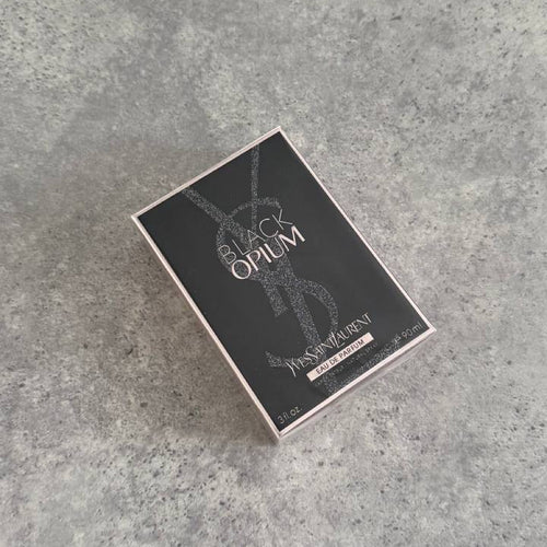 Black Opium Eau de – Kadın