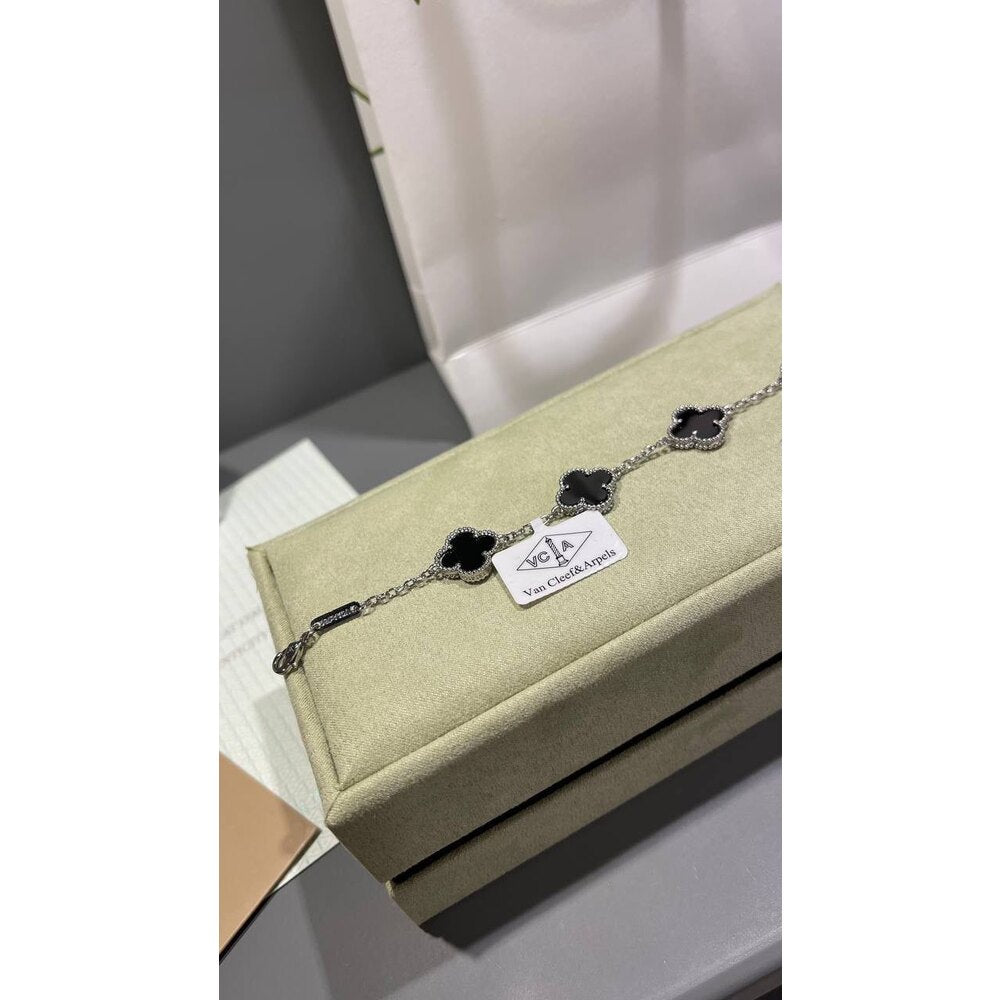 Van Cleef Unisex ( Silver Black )
