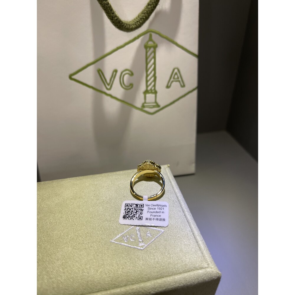 Van Cleef ( Black Gold )