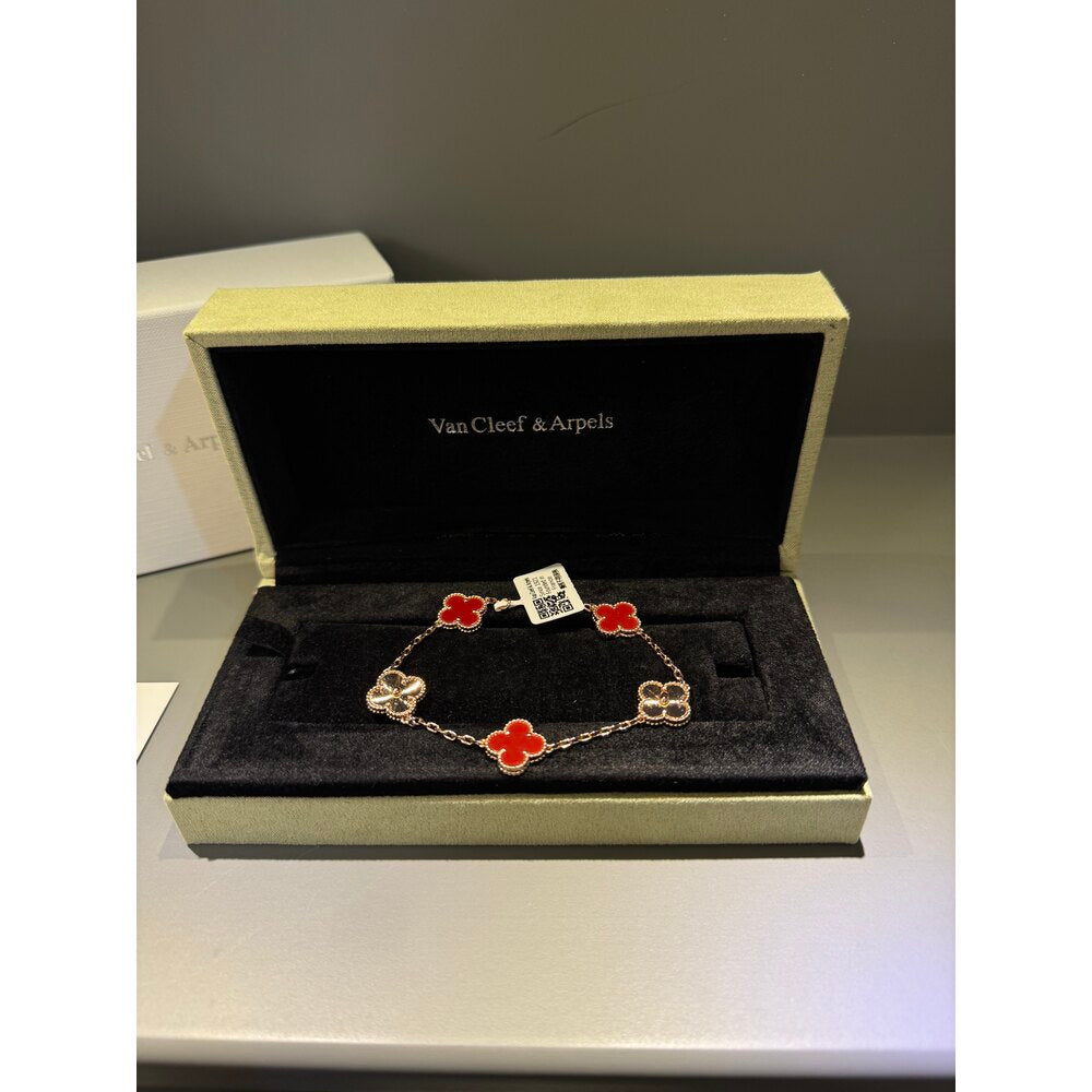 Van Cleef Unisex ( Bordo Rose )