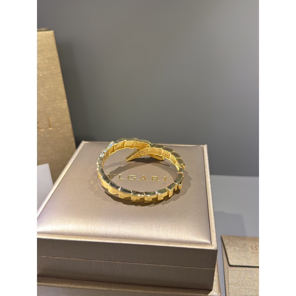 Bvlgari Unisex Bileklik ( Özel Seri )