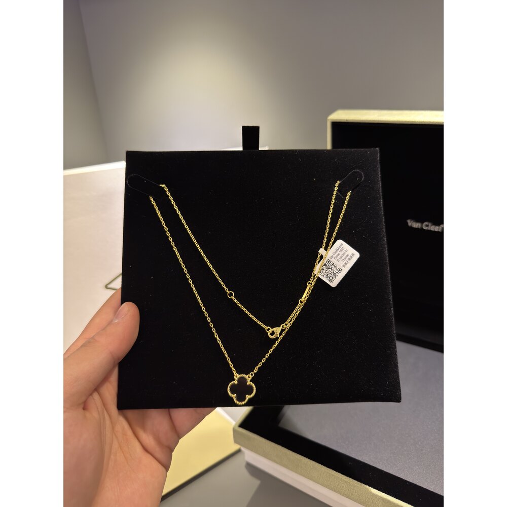 Van Cleef Kolye