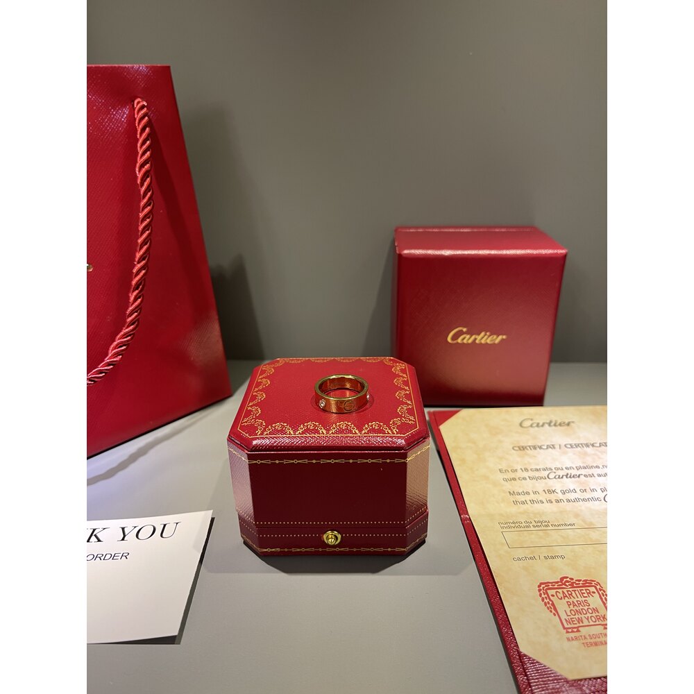 Cartier Unisex Yüzük ( Taşlı Gold )