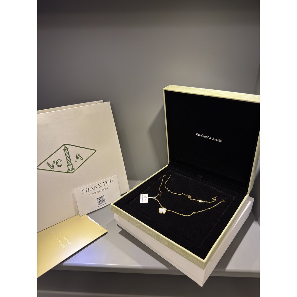 Van Cleef Kolye