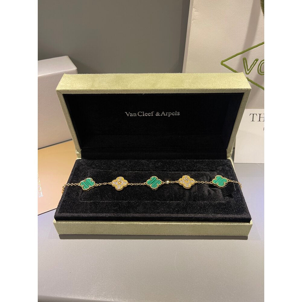 Van Cleef Unisex