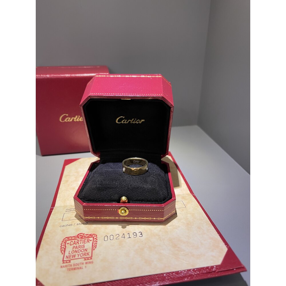 Cartier Unisex Yüzük ( Taşlı Gold )