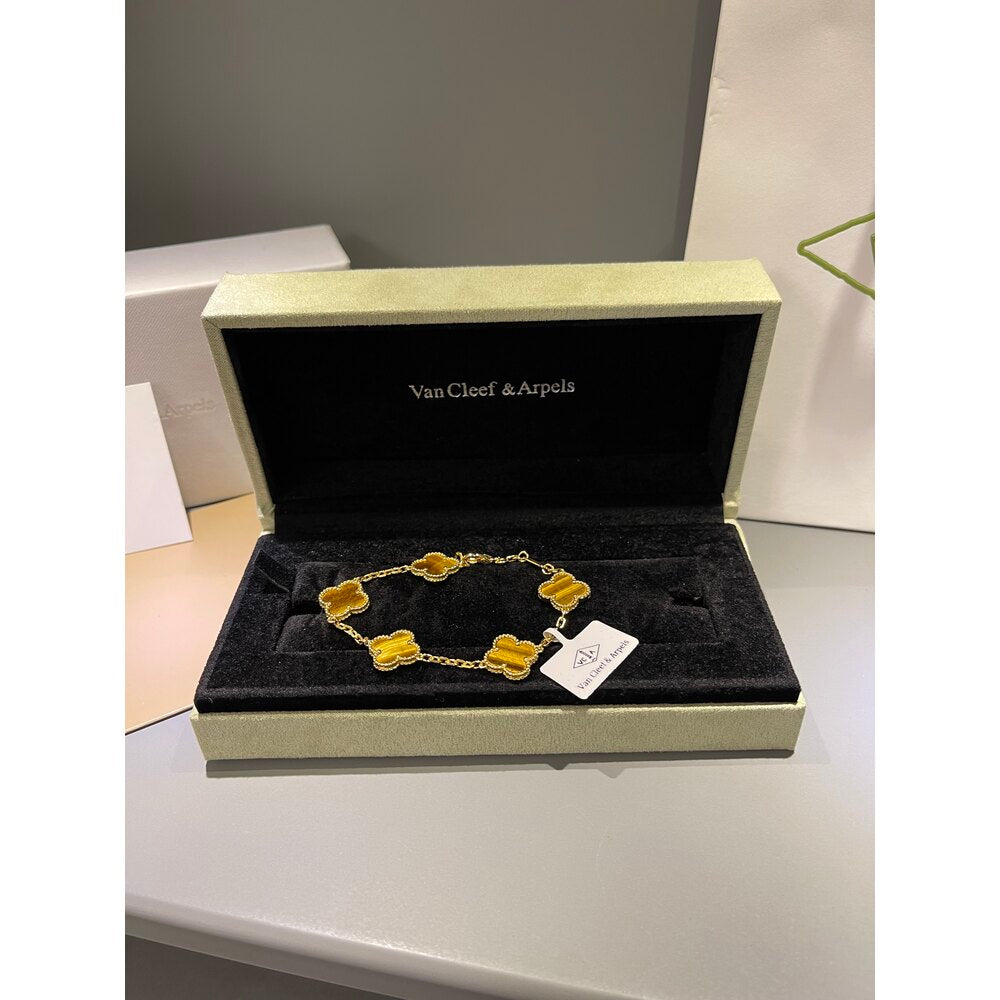 Van Cleef Unisex