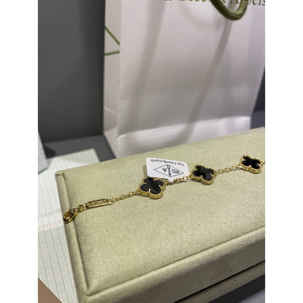 Van Cleef Unisex