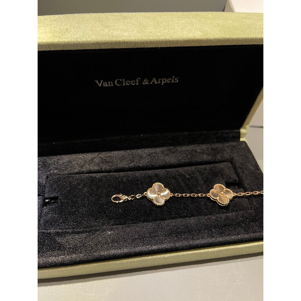 Van Cleef Unisex ( Rose )