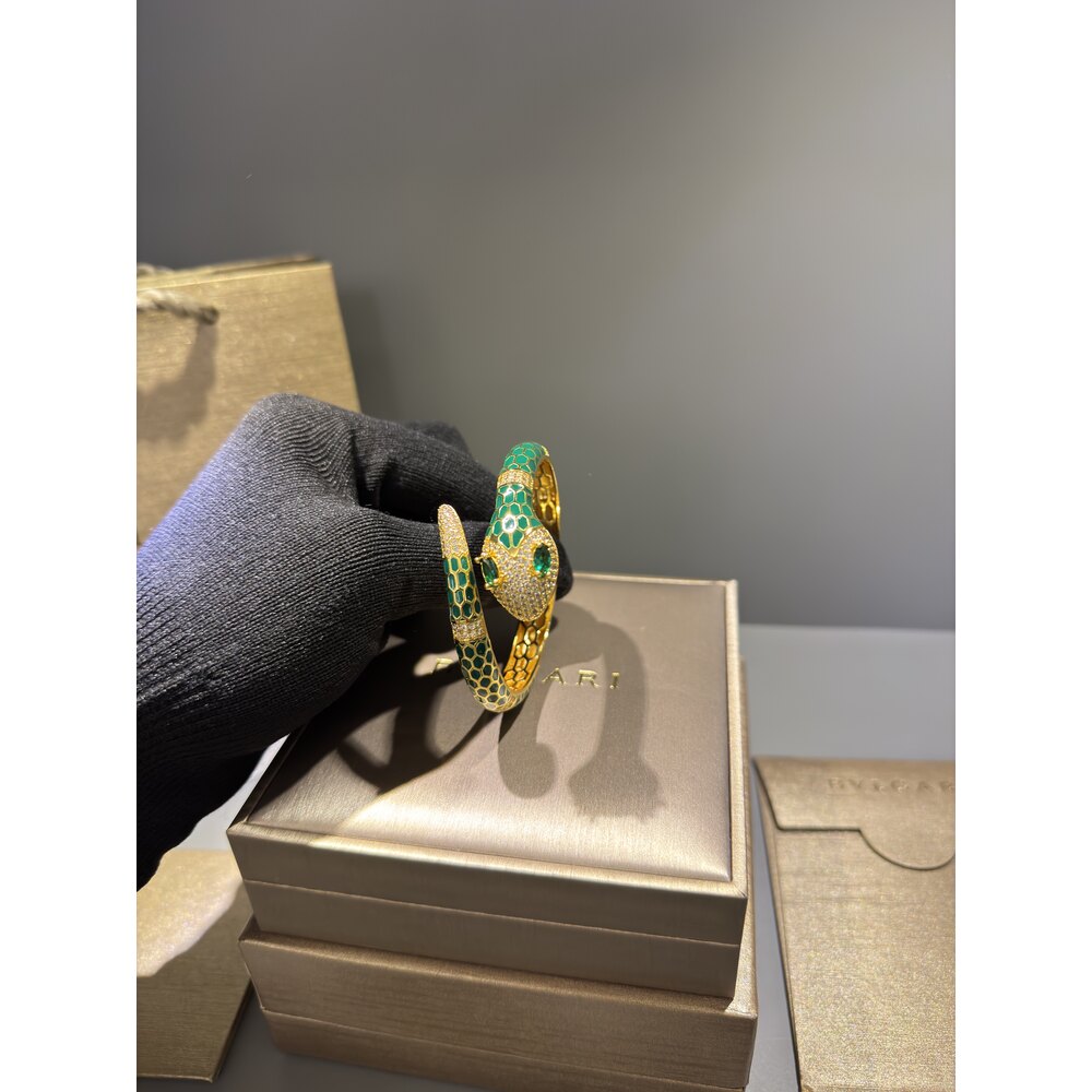 Bvlgari Unisex Bileklik ( Özel Seri )