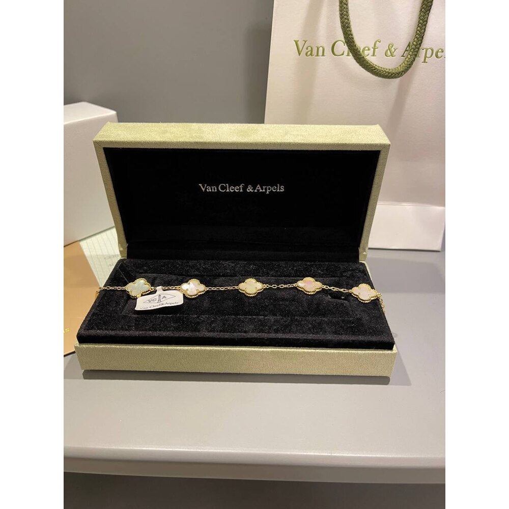 Van Cleef Unisex