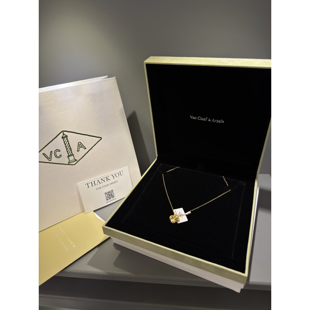 Van Cleef Kolye
