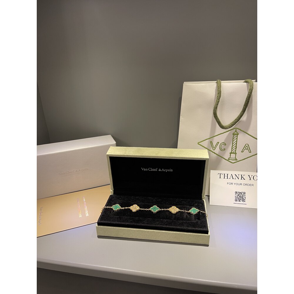 Van Cleef Unisex