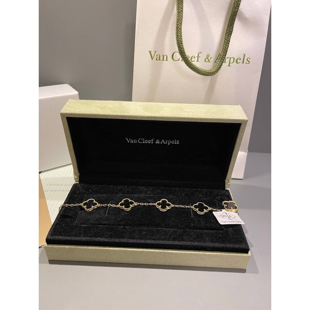 Van Cleef Unisex