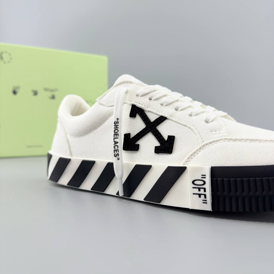 Off-Whıte Vulcanızed Leather Sneakers