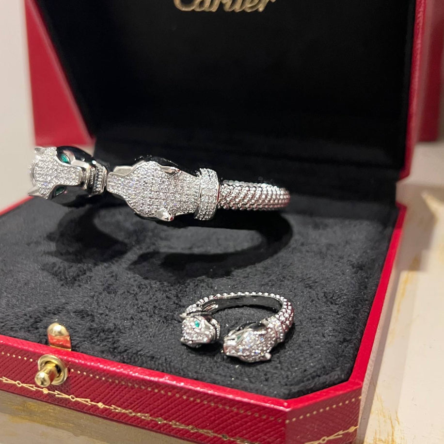 Cartier Panther’e Silver Taşlı Bileklik Yüzük Set