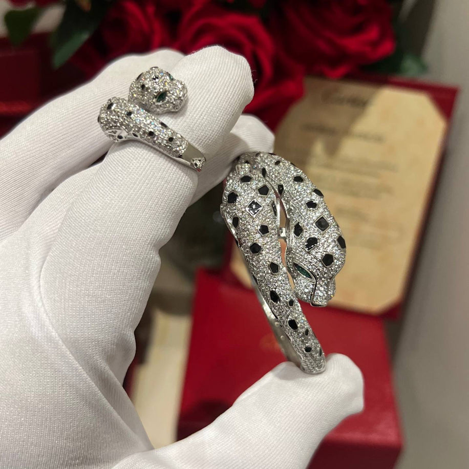 Cartier Panther’e Silver Taşlı Bileklik Yüzük Set