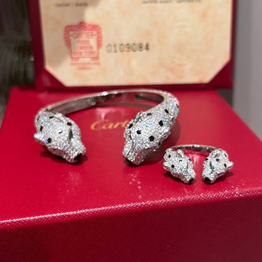 Cartier Panther’e Silver Taşlı Bileklik Yüzük Set