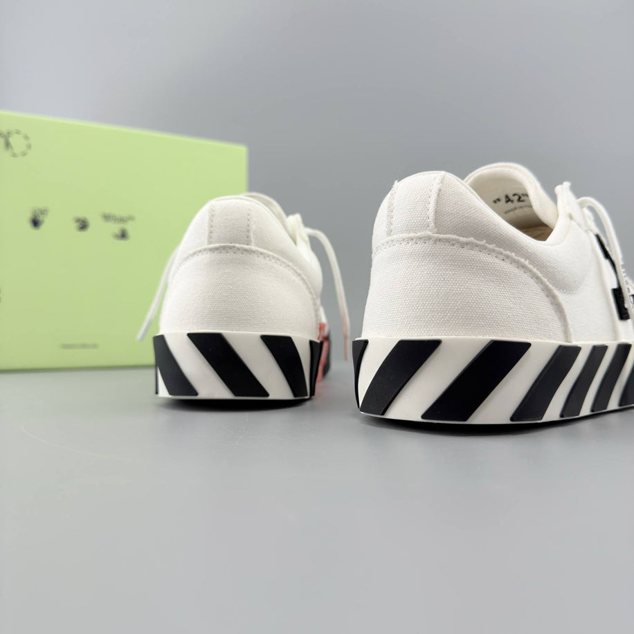 Off-Whıte Vulcanızed Leather Sneakers