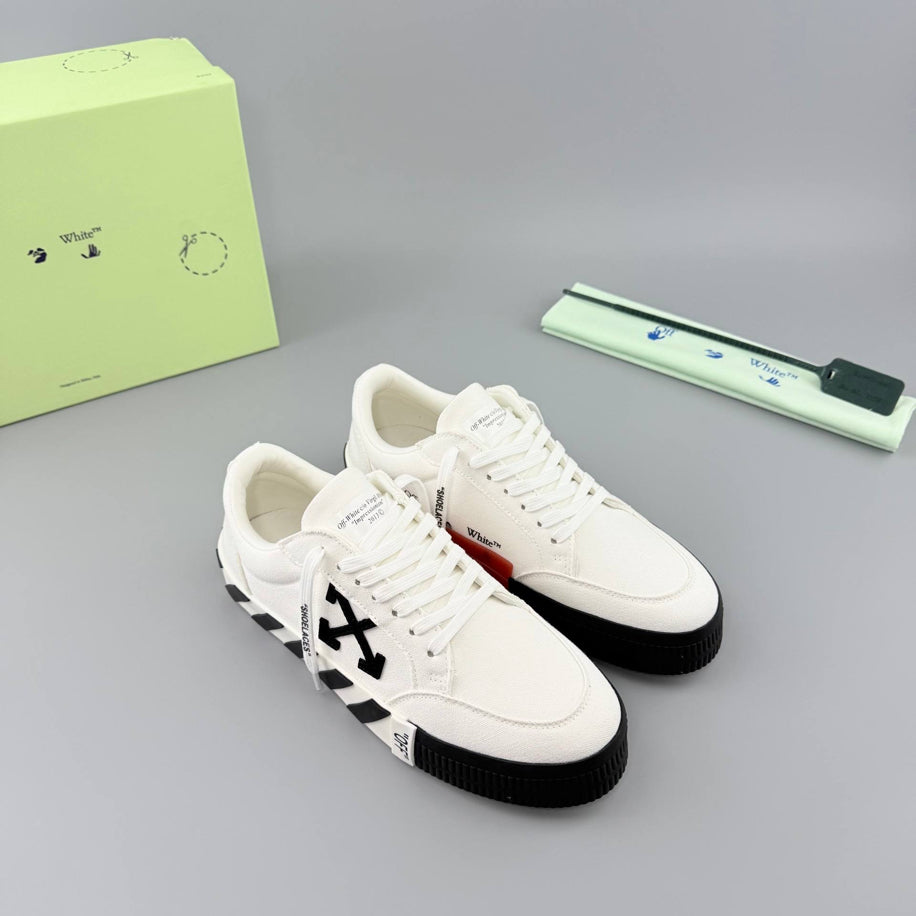 Off-Whıte Vulcanızed Leather Sneakers
