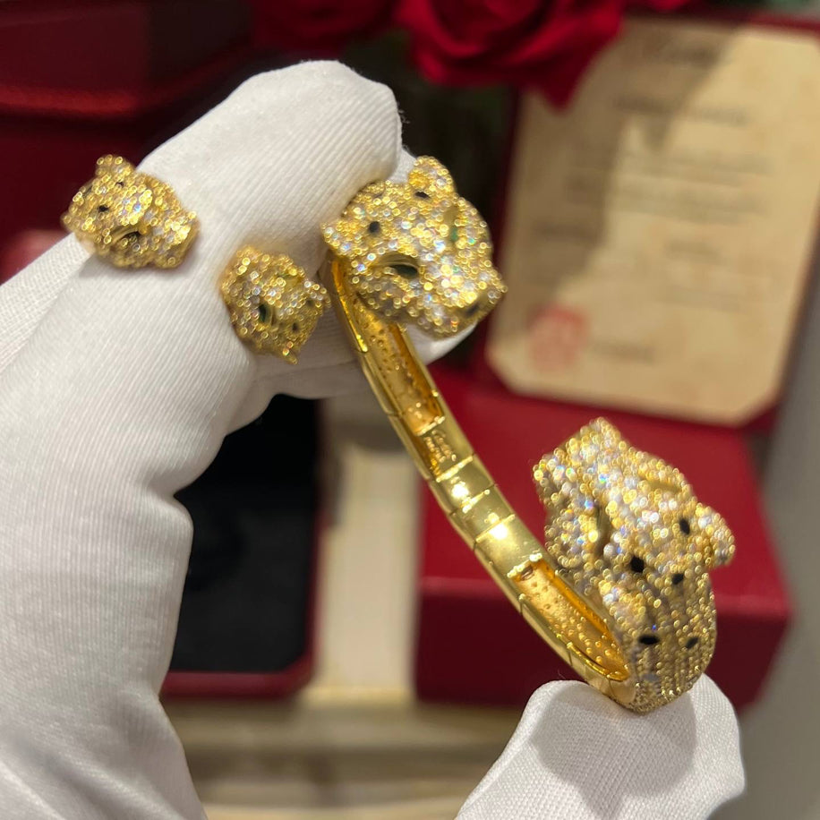 Cartier Panther’e Gold Taşlı Bileklik Yüzük Set