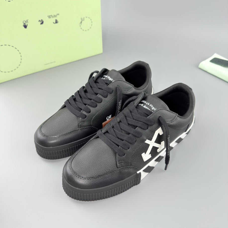 Off-Whıte Vulcanızed Leather Sneakers