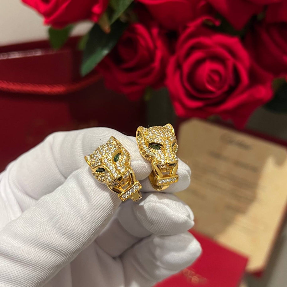 Cartier Panther’e Gold Taşlı Küpe
