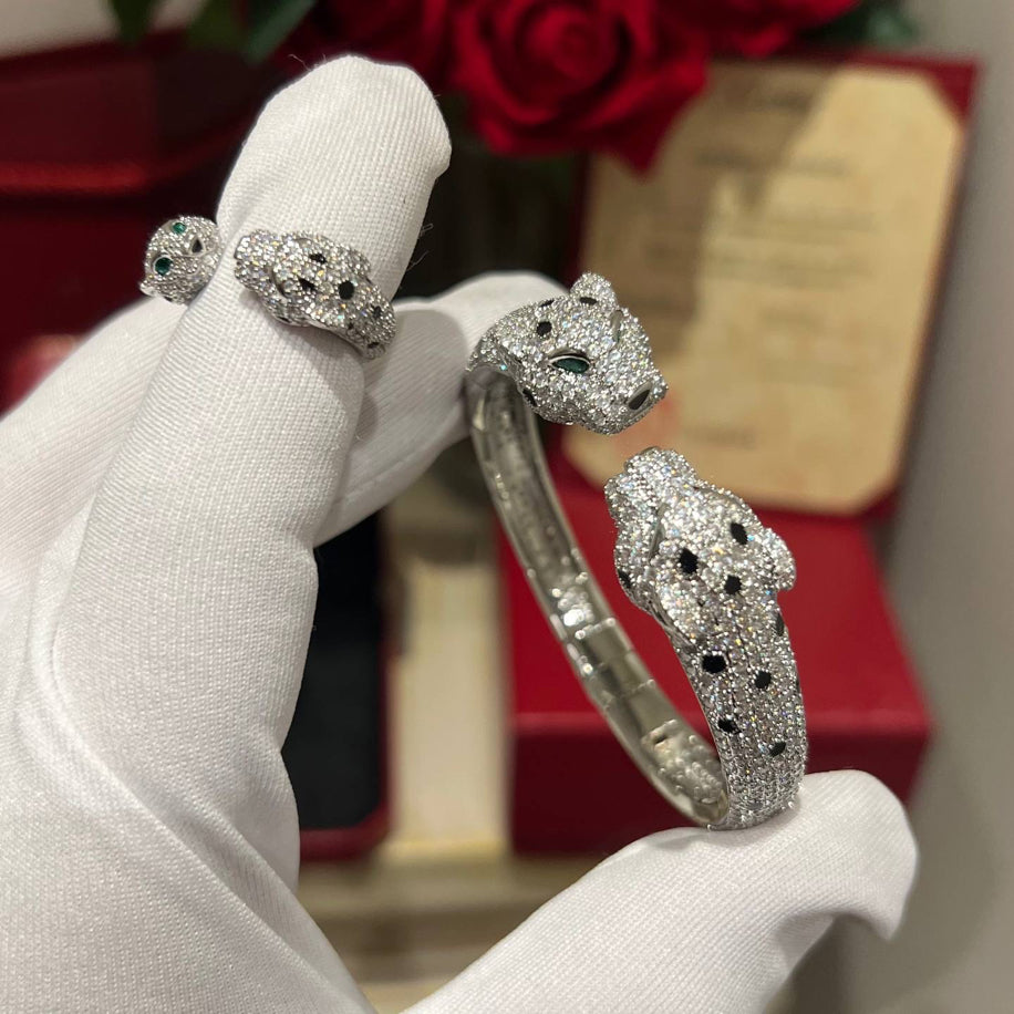 Cartier Panther’e Silver Taşlı Bileklik Yüzük Set