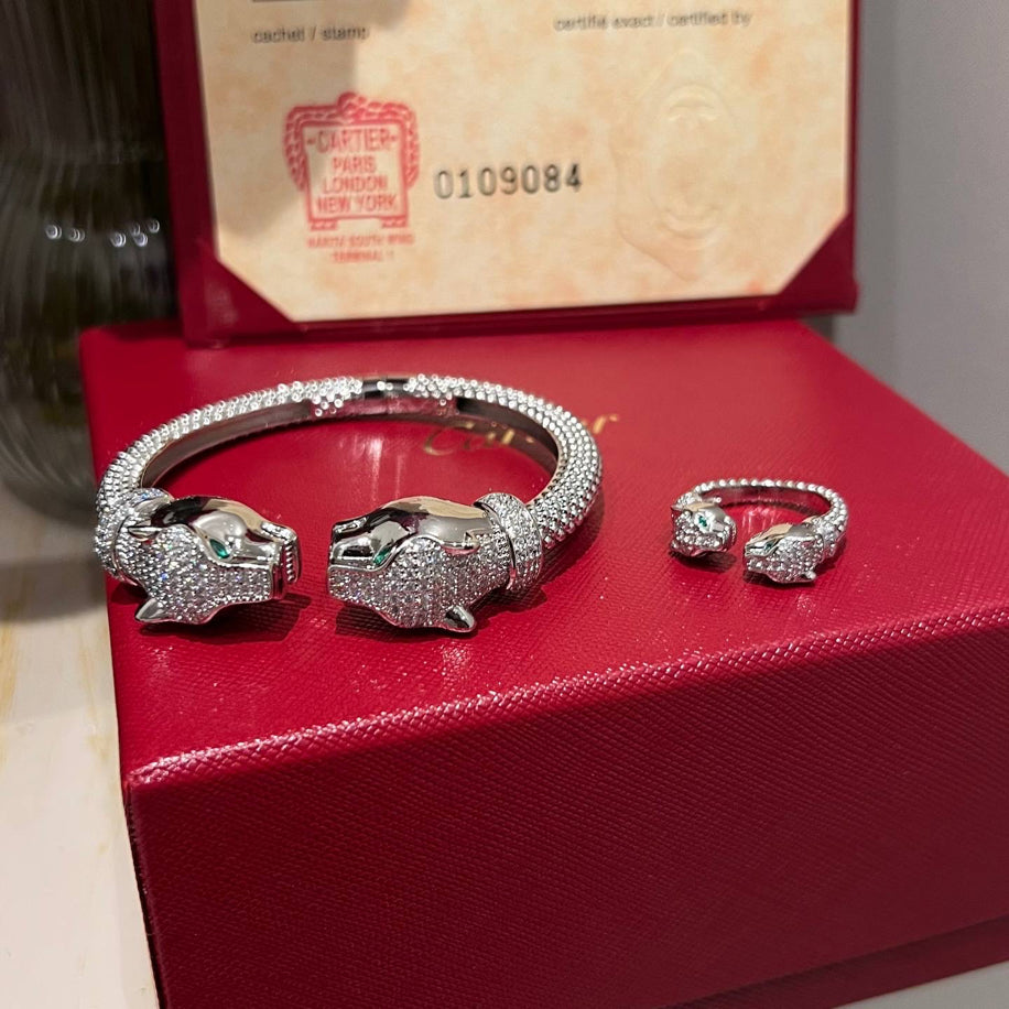 Cartier Panther’e Silver Taşlı Bileklik Yüzük Set