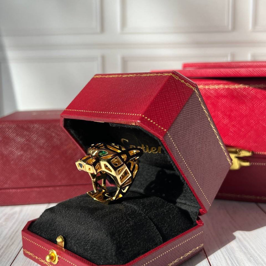 Cartier Panther Yüzük