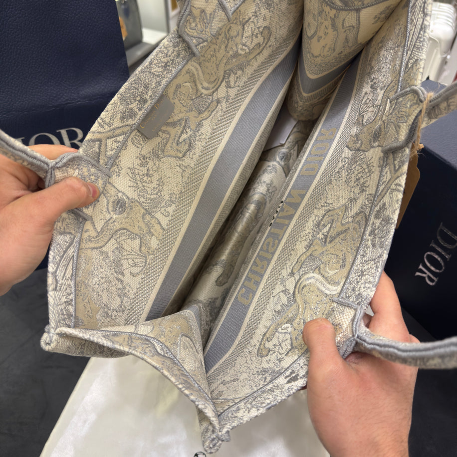 Christian Dior Bag