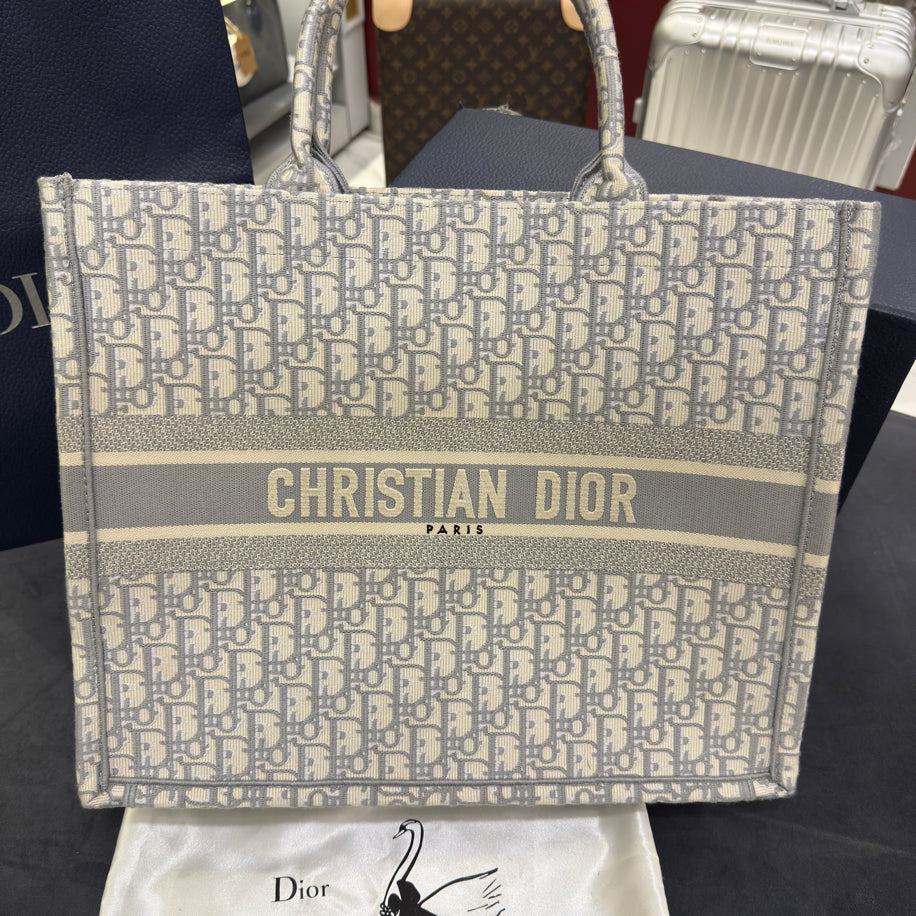Christian Dior Bag
