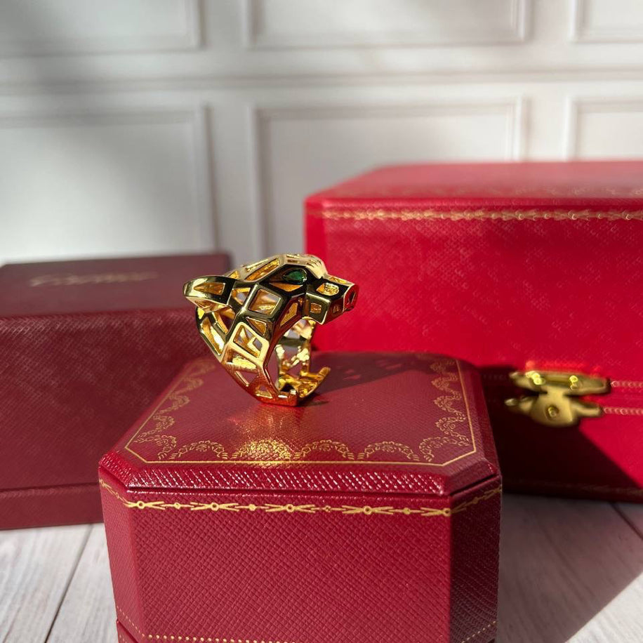 Cartier Panther Yüzük