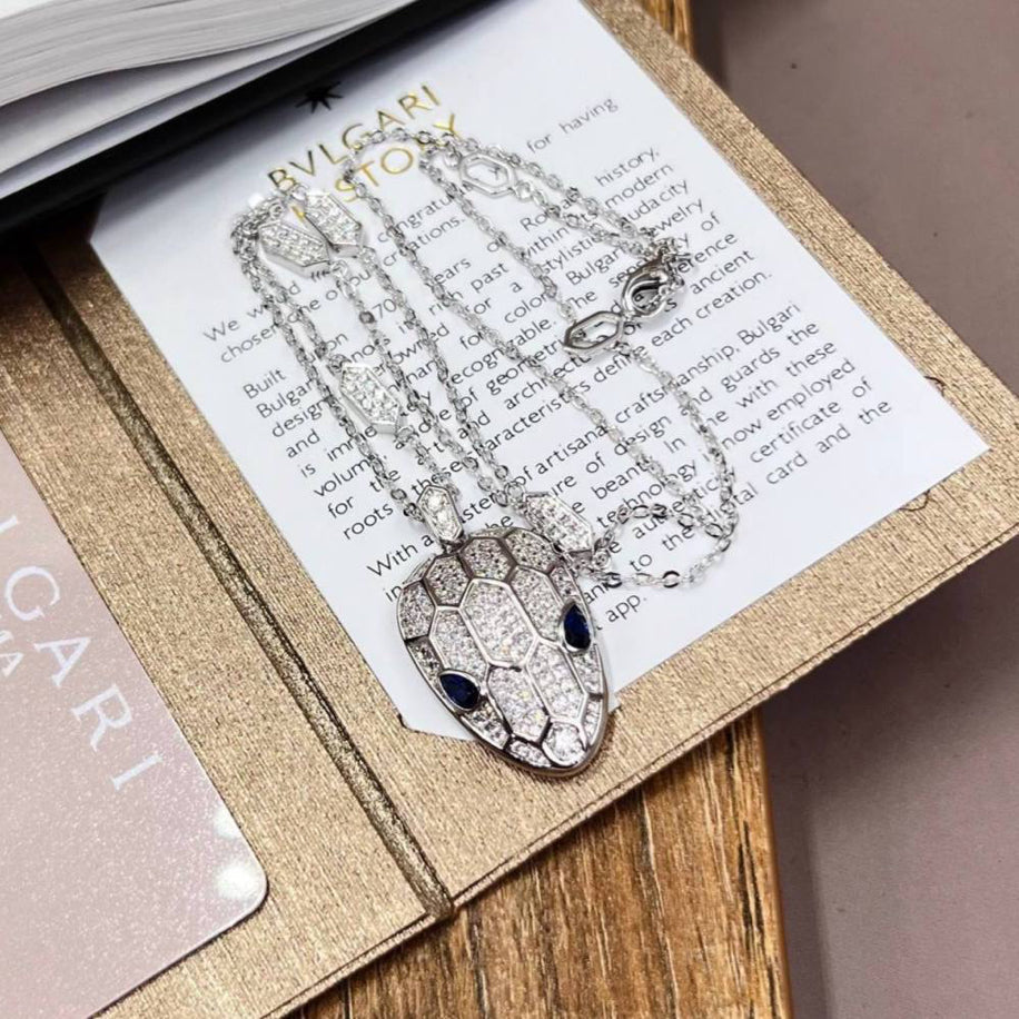 Bvlgari Kolye