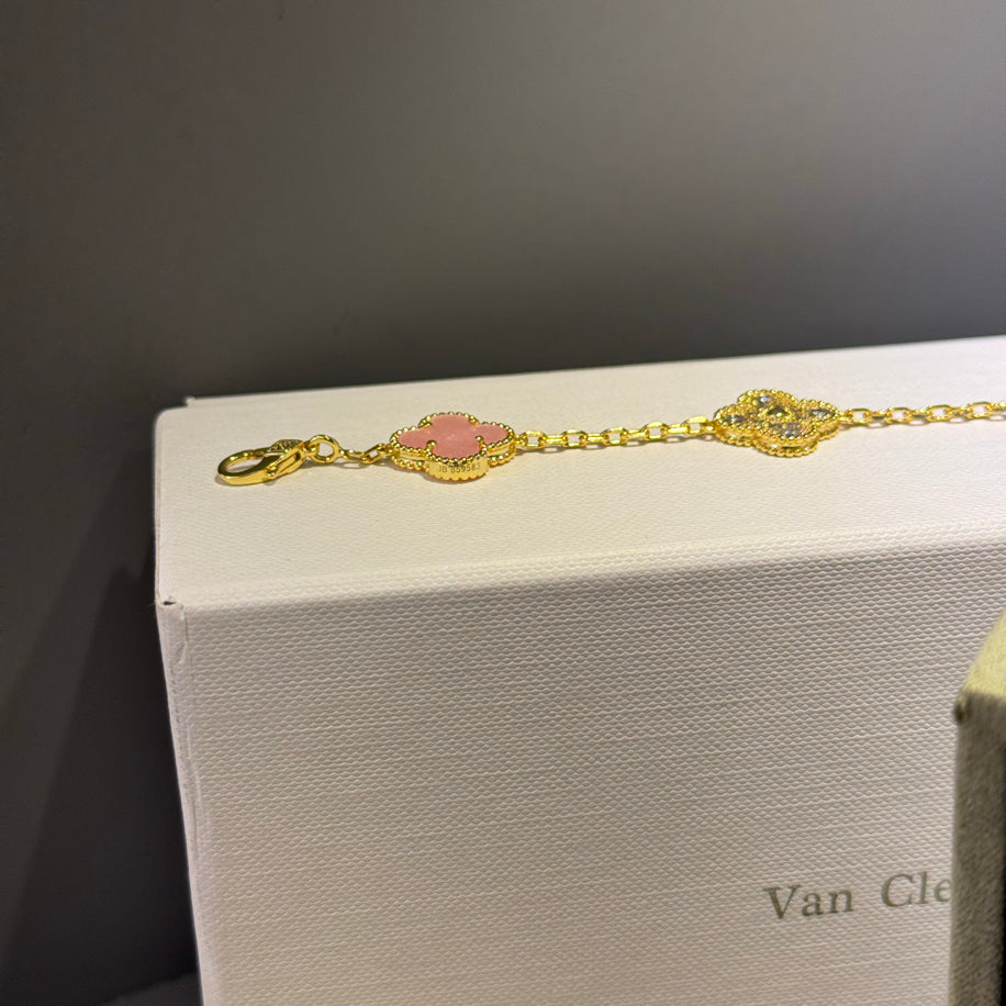 Van Cleef Bileklik