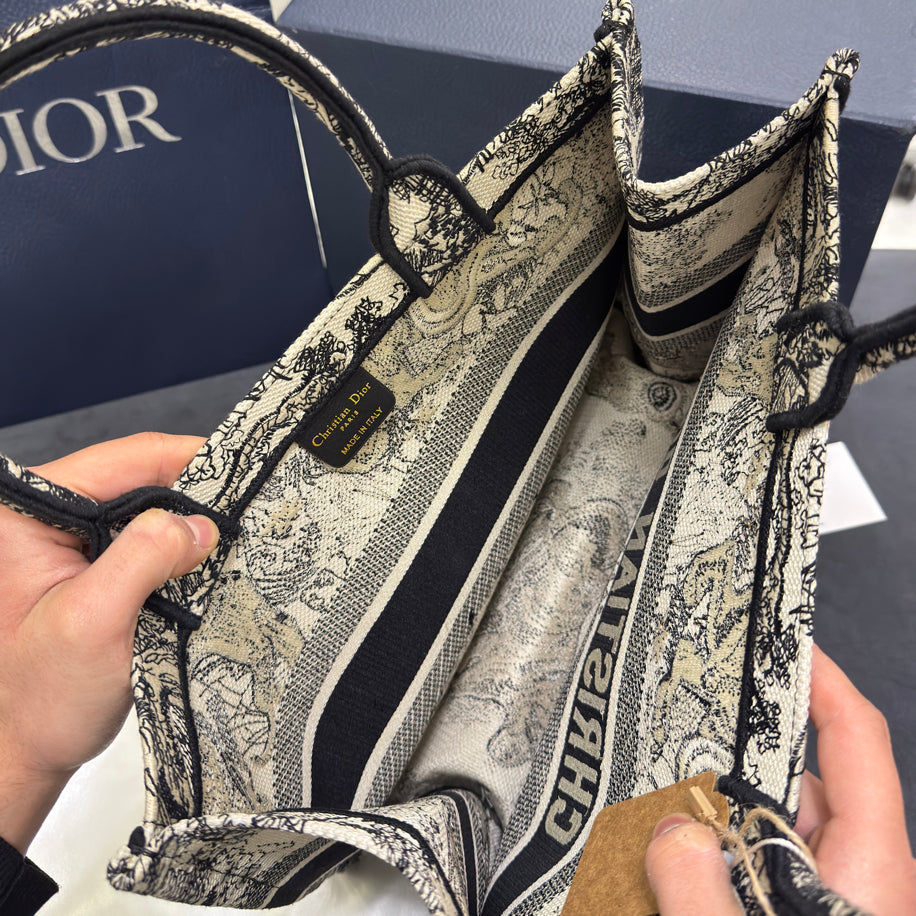 Christian Dior Bag