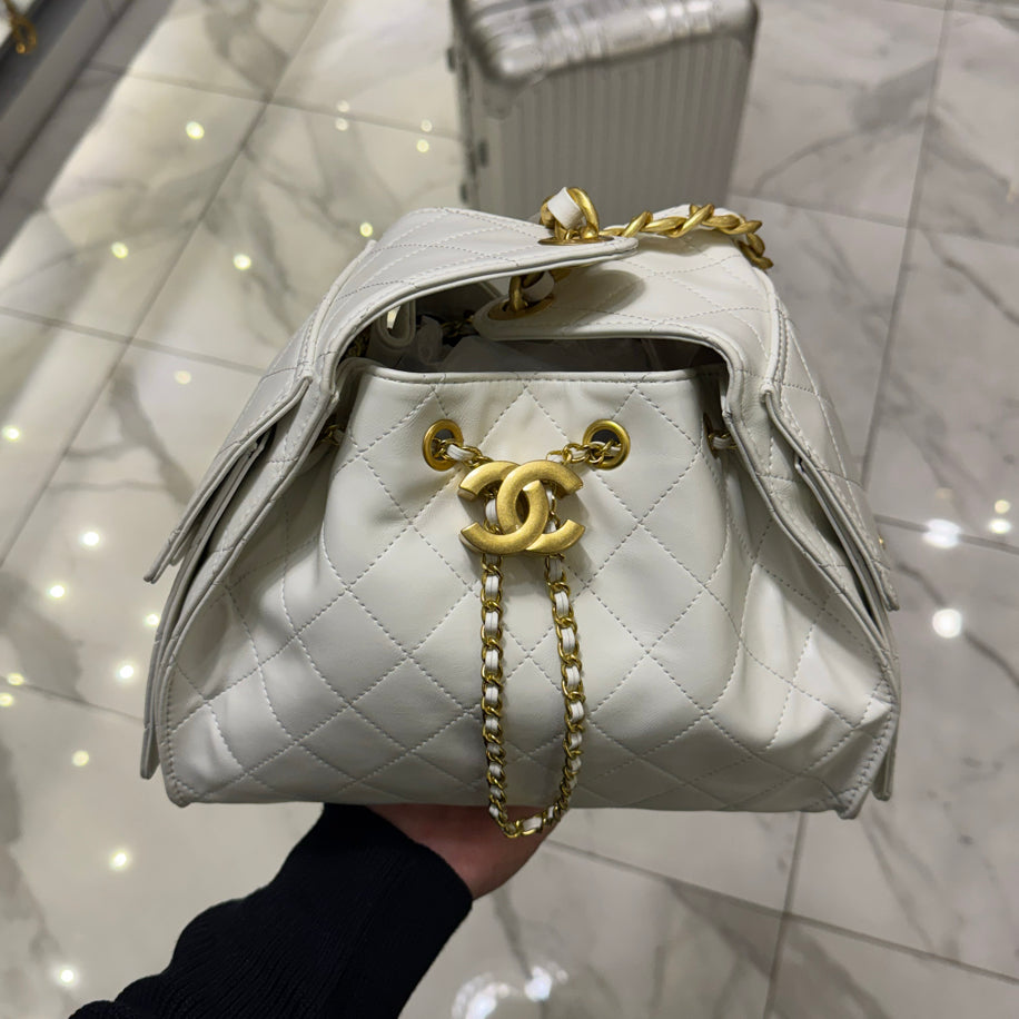 Chanel 25