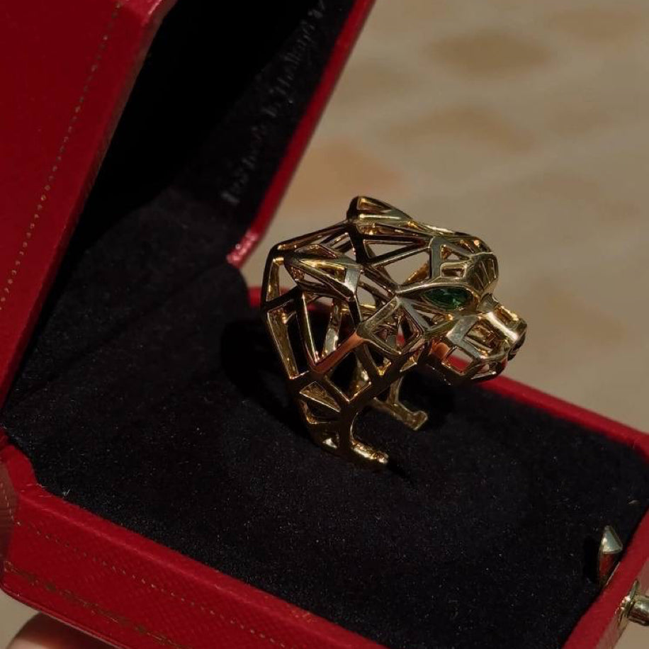 Cartier Panther Yüzük