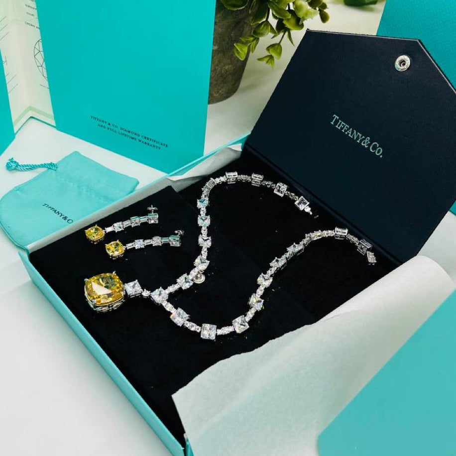 Tiffany Co Kolye Küpe Set