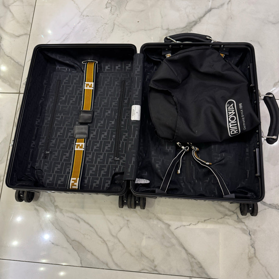 Rimowa Valiz